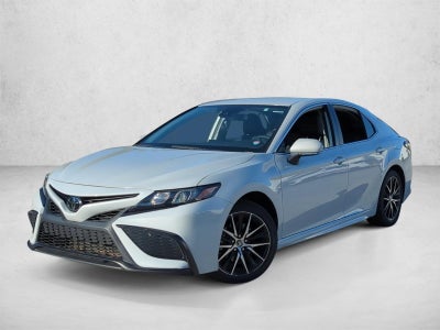 2023 Toyota Camry SE Auto (SE)