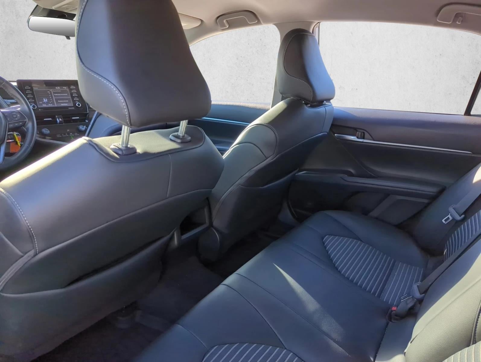 2023 Toyota Camry SE Auto (SE)