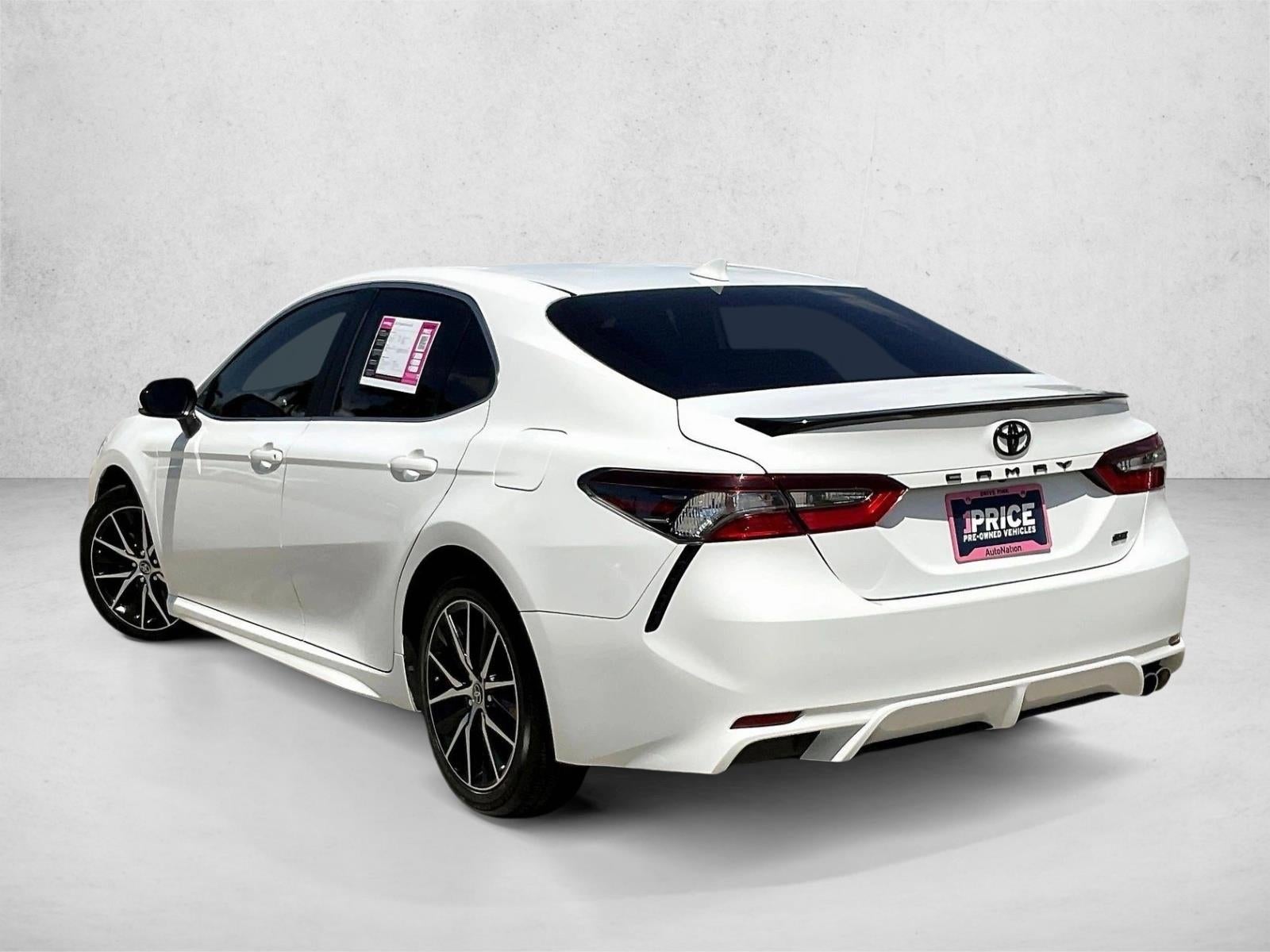 2023 Toyota Camry SE Auto (SE)