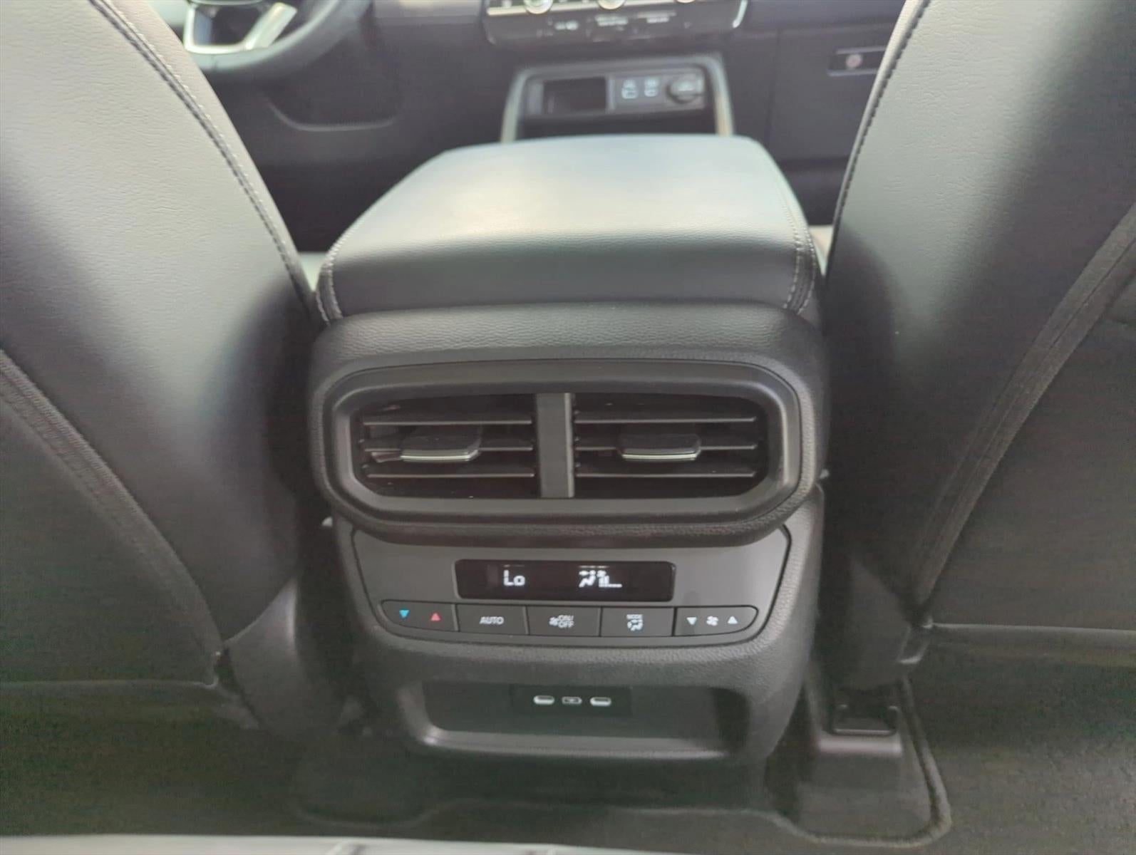 2025 Honda Pilot Touring 2WD