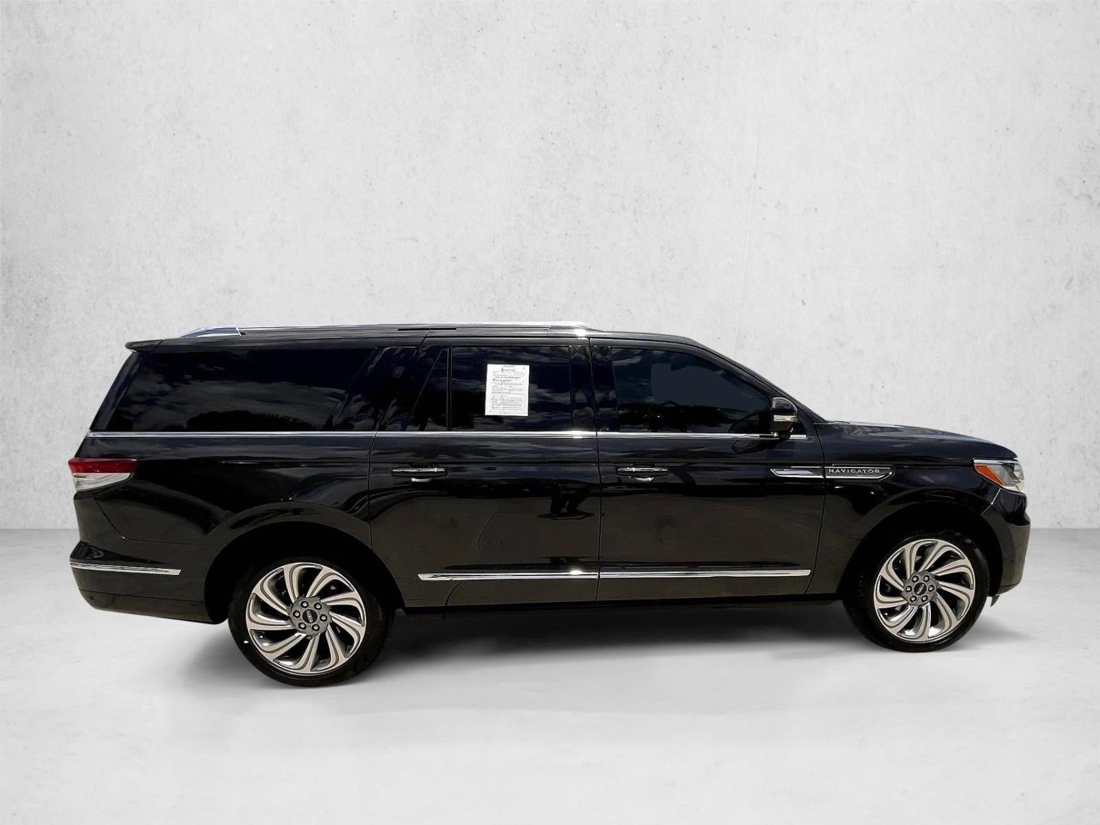 2023 Lincoln Navigator L Reserve 4x4