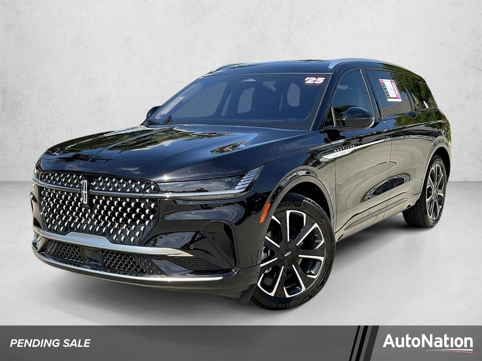 2025 Lincoln Nautilus Reserve AWD