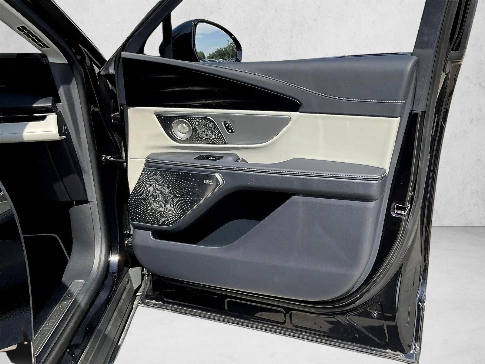 2025 Lincoln Nautilus Reserve AWD