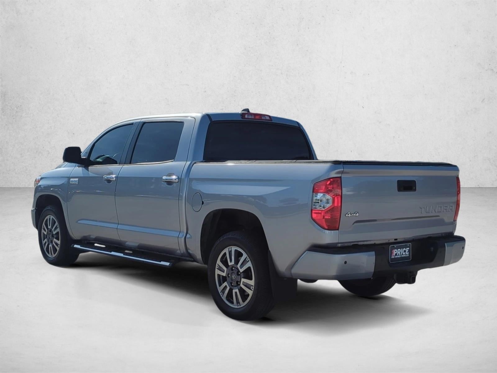 2020 Toyota Tundra 4WD 4WD Platinum CrewMax 5.5' Bed 5.7L (Natl)