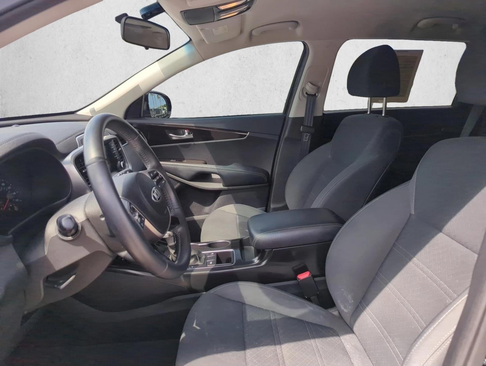 2020 Kia Sorento S V6 FWD