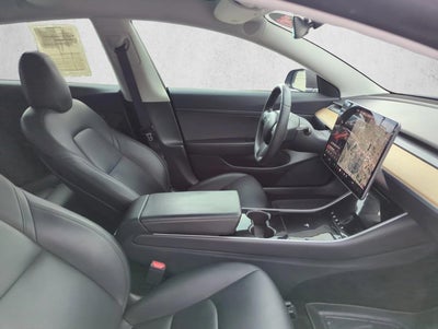 2020 Tesla Model 3 Standard Range RWD