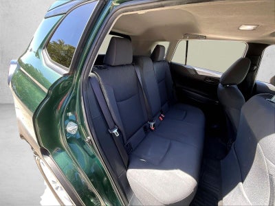 2022 Toyota Corolla Cross LE 2WD (Natl)