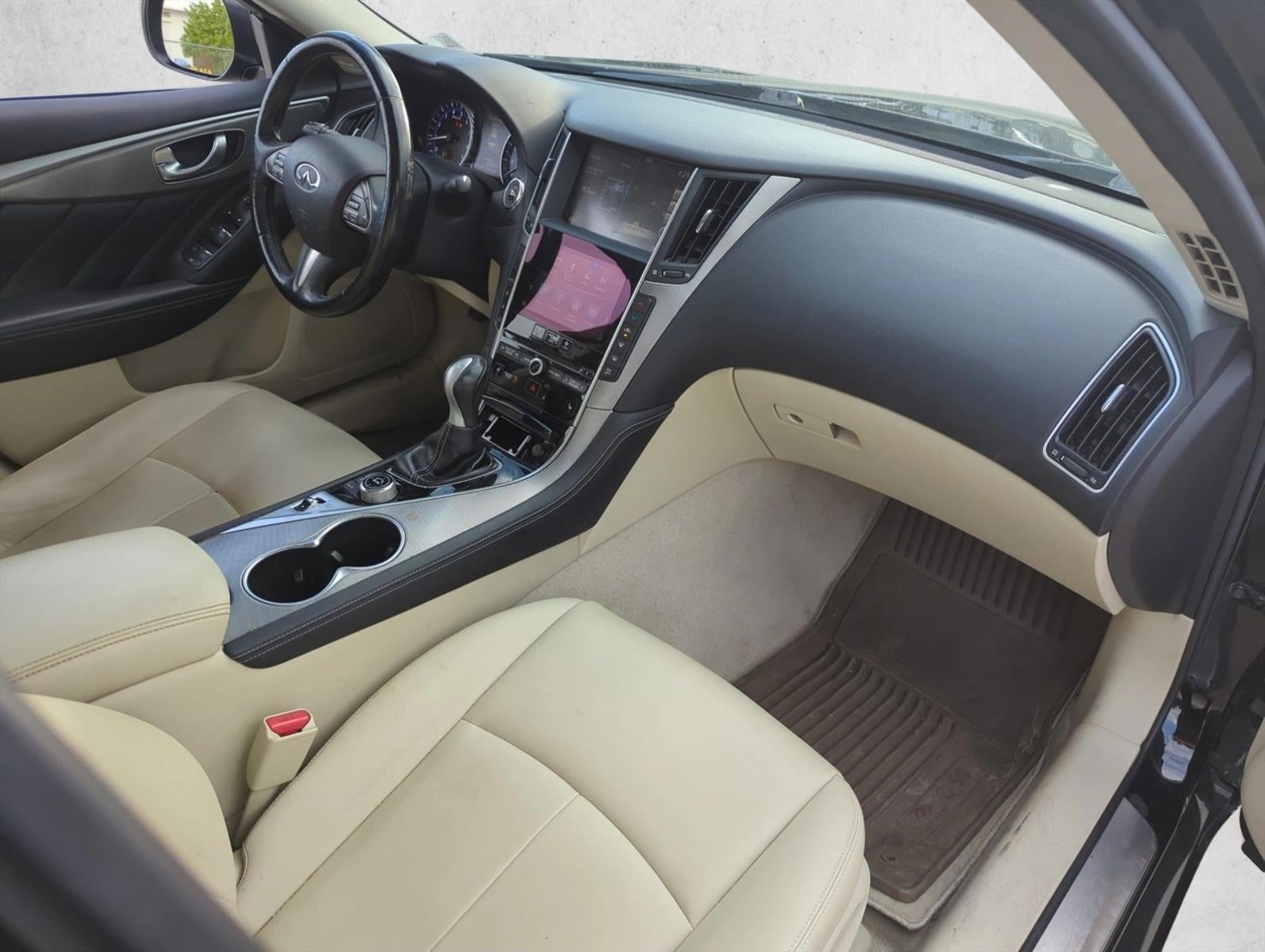 2015 INFINITI Q50 3.7 AWD Premium