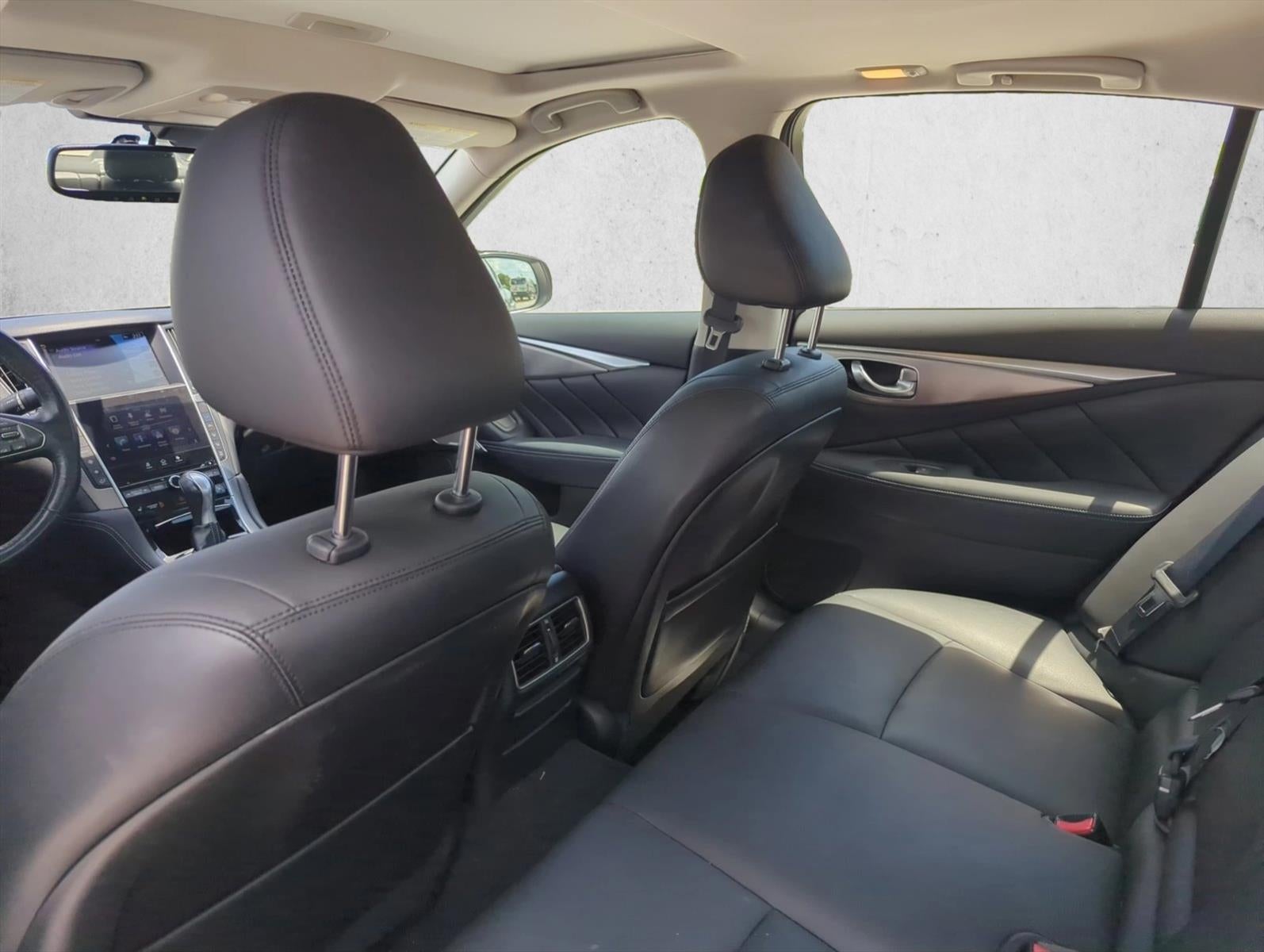 2017 INFINITI Q50 3.0t Premium AWD