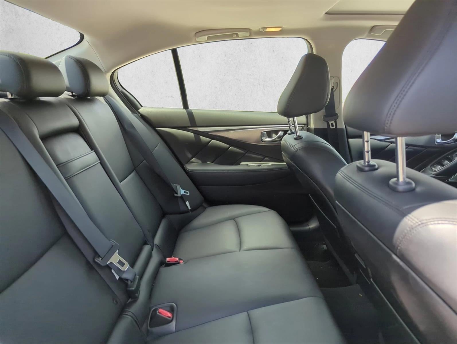 2017 INFINITI Q50 3.0t Premium AWD