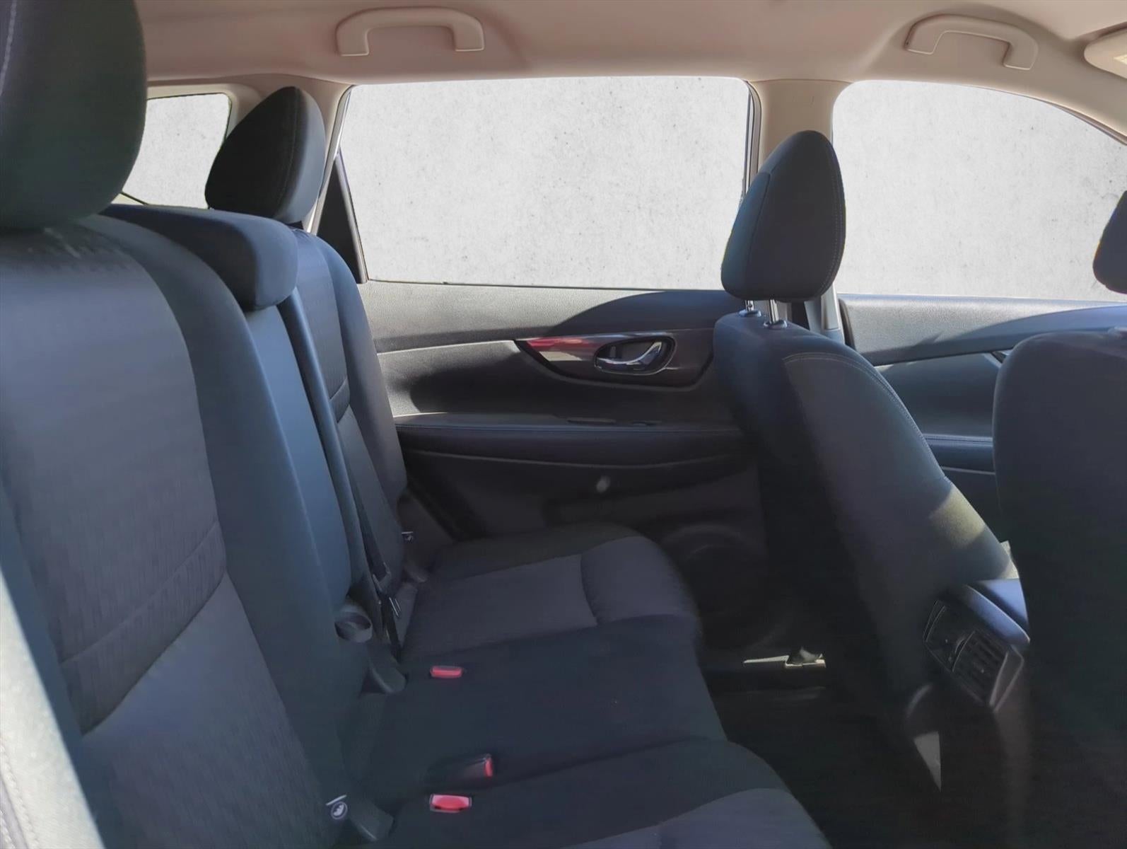 2020 Nissan Rogue AWD SV