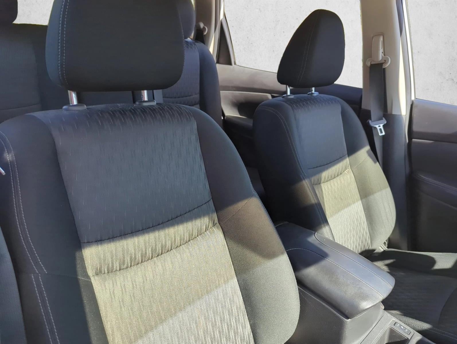 2020 Nissan Rogue AWD SV