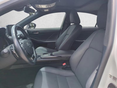 2025 Lexus IS 350 F SPORT Design RWD