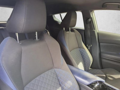 2020 Toyota C-HR XLE FWD (Natl)