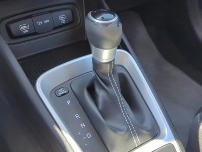 2023 Hyundai VENUE SEL IVT