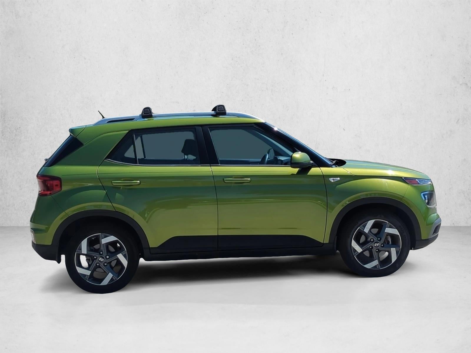 2023 Hyundai VENUE SEL IVT