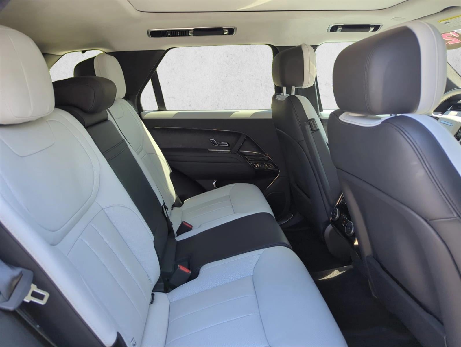 2023 Land Rover Range Rover Sport P530 First Edition