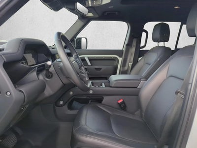 2024 Land Rover Defender 110 P400 X-Dynamic SE