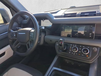 2024 Land Rover Defender 110 P400 X-Dynamic SE