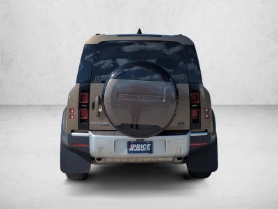 2020 Land Rover Defender 110 SE AWD