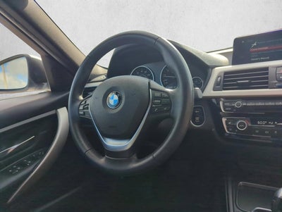 2018 BMW 320i Sedan