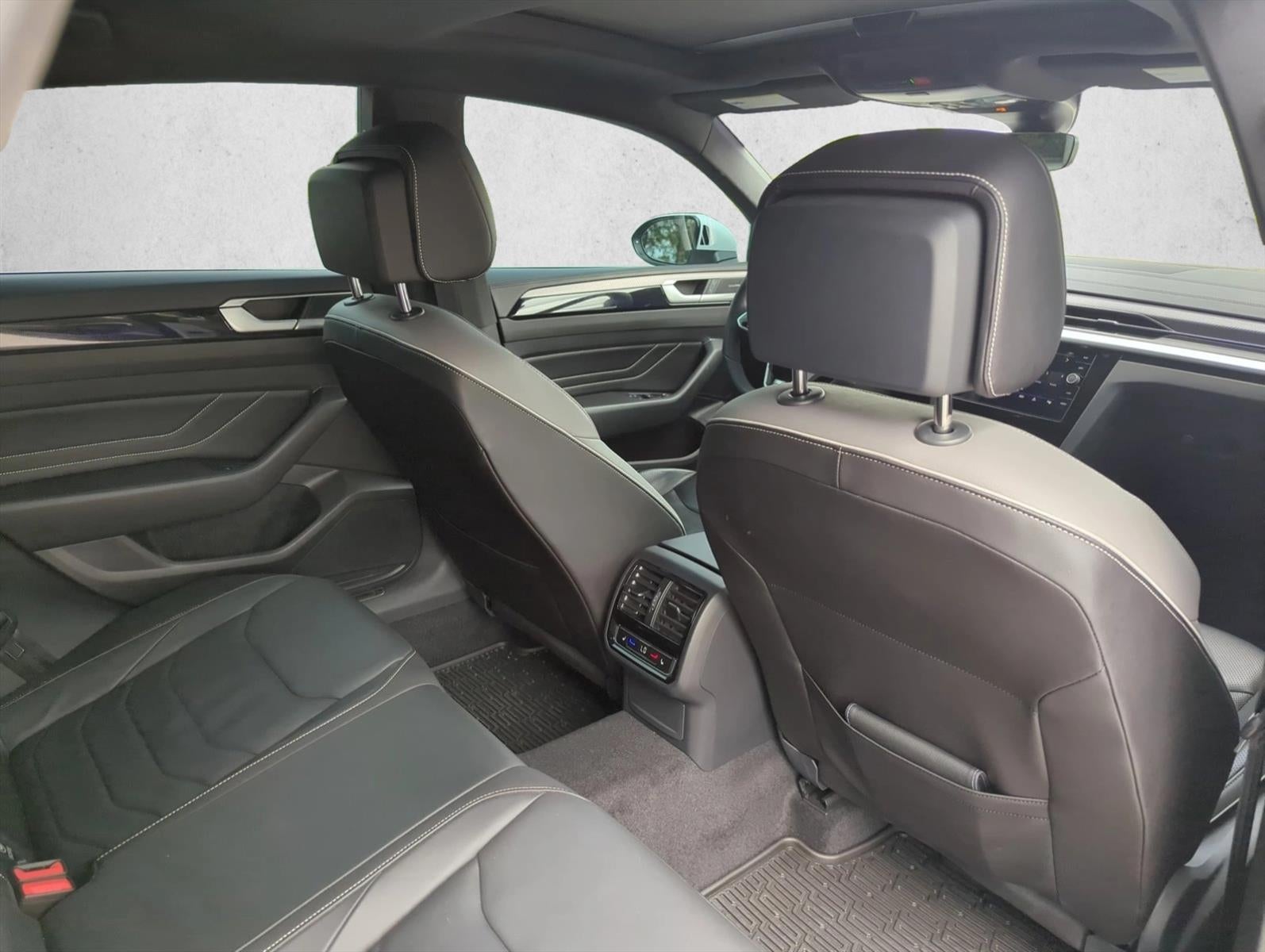 2023 Volkswagen Arteon SEL Premium R-Line 4MOTION