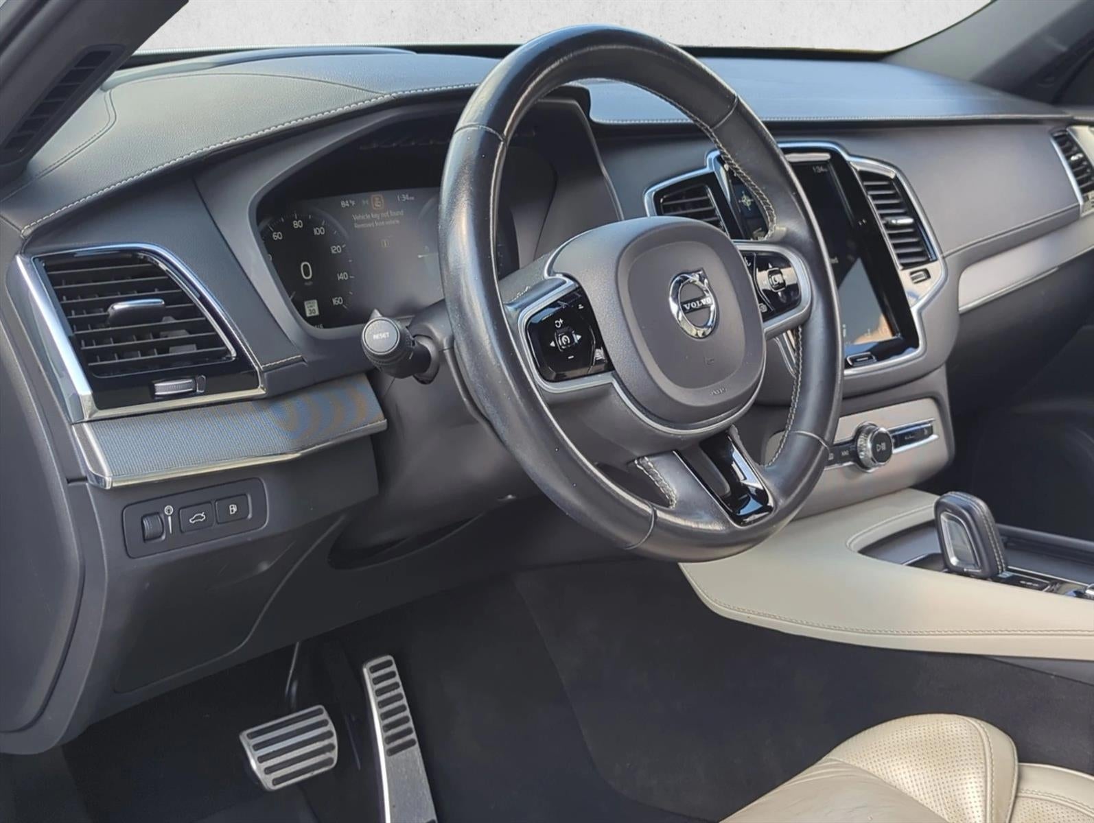 2021 Volvo XC90 Recharge T8 eAWD PHEV R-Design 7P