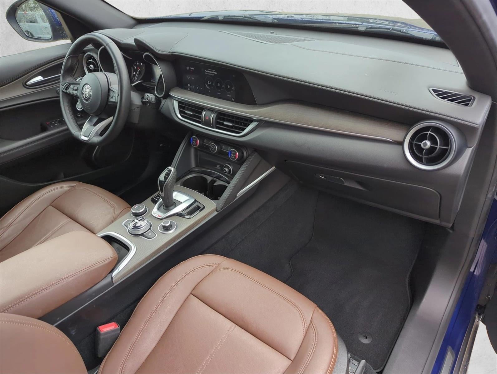 2022 Alfa Romeo Stelvio Ti AWD