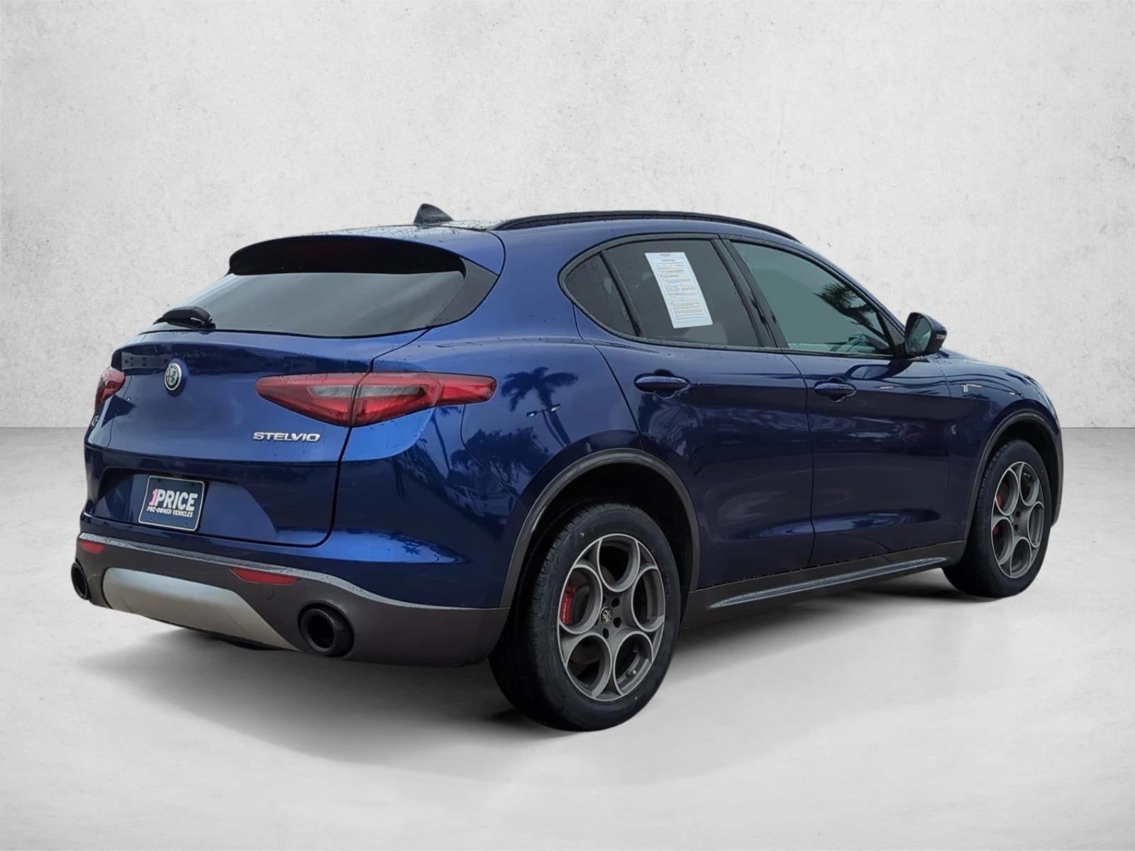 2022 Alfa Romeo Stelvio Ti AWD
