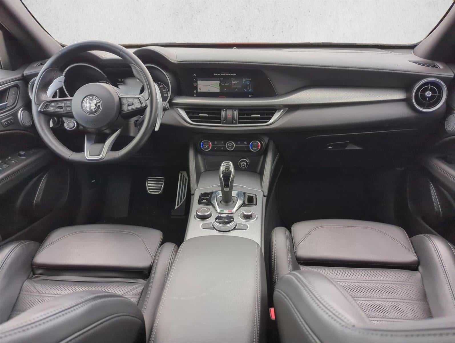 2023 Alfa Romeo Stelvio Veloce AWD
