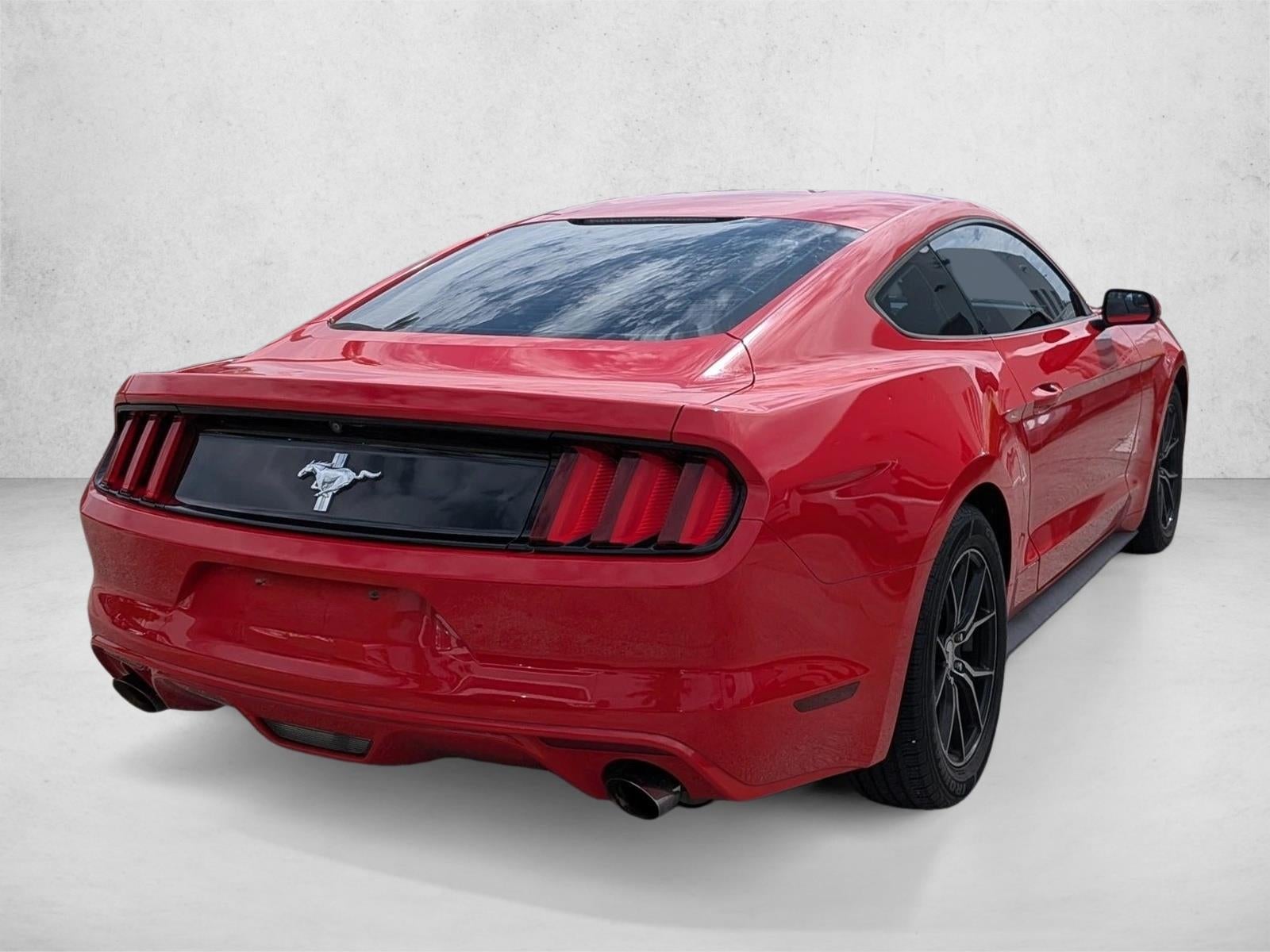 2017 Ford Mustang V6 Fastback