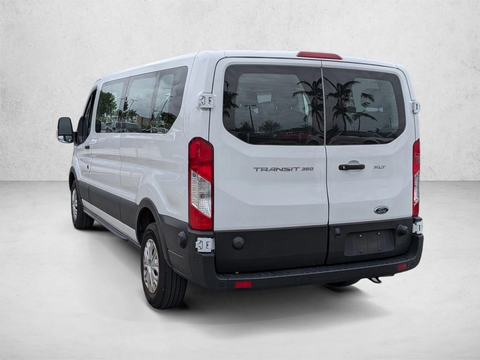 2024 Ford Transit Passenger Wagon T-350 148" Low Roof XLT RWD