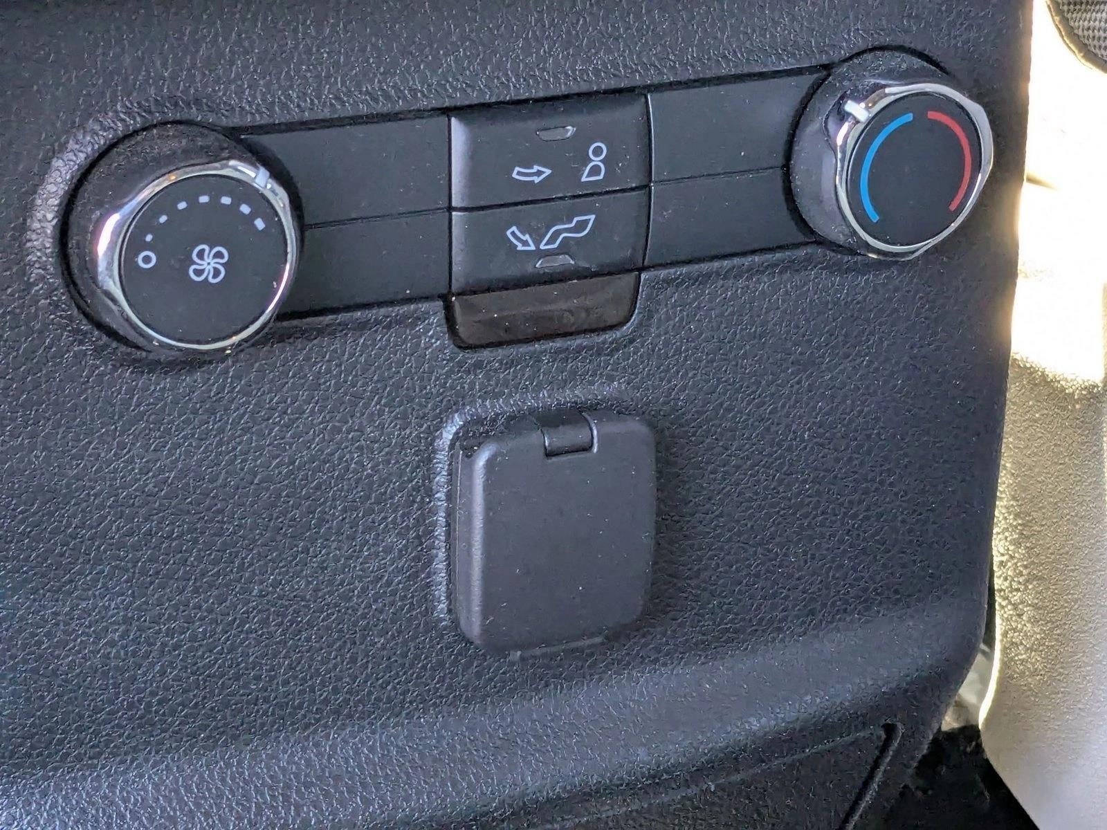 2019 Ford Explorer Base FWD