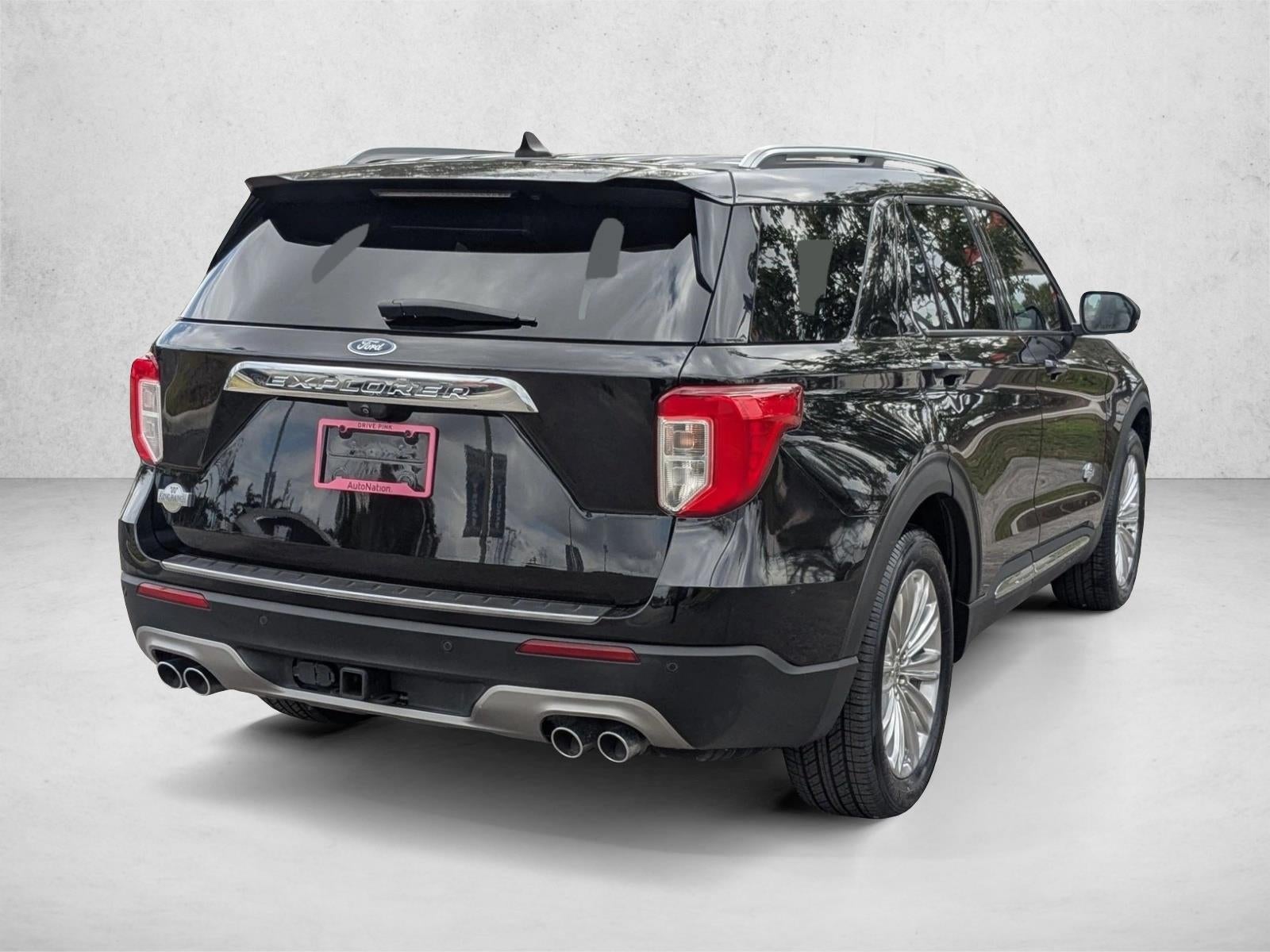 2022 Ford Explorer King Ranch RWD