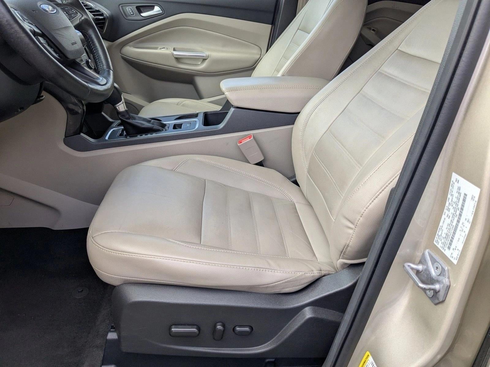 2017 Ford Escape Titanium 4WD