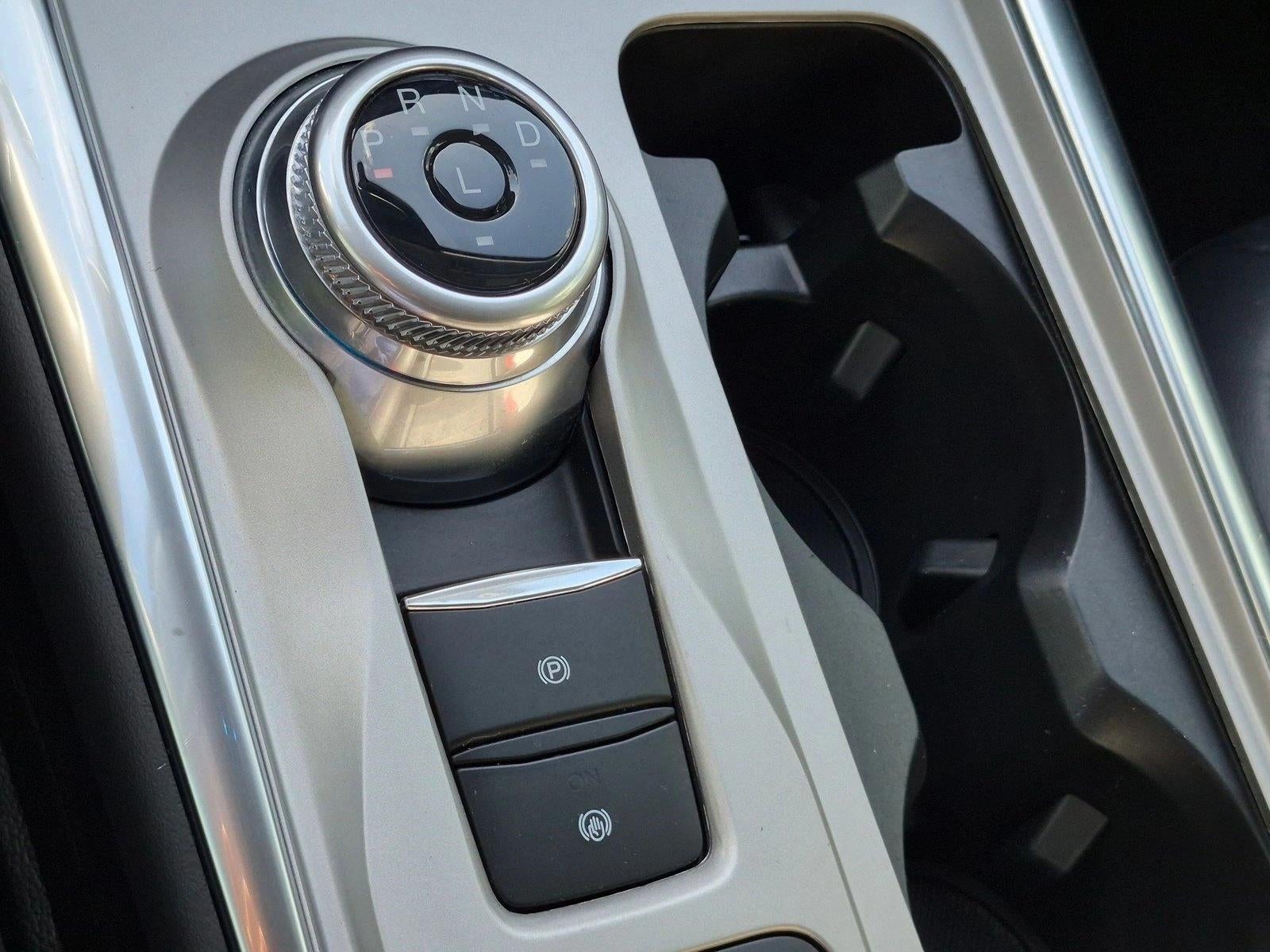 2023 Ford Explorer XLT RWD