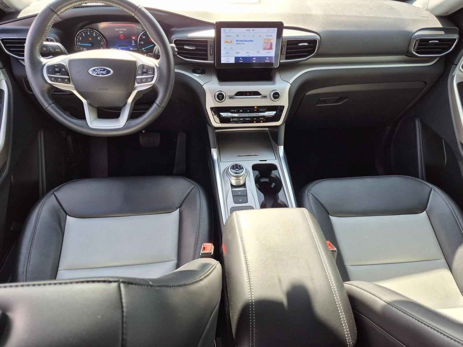 2023 Ford Explorer XLT RWD