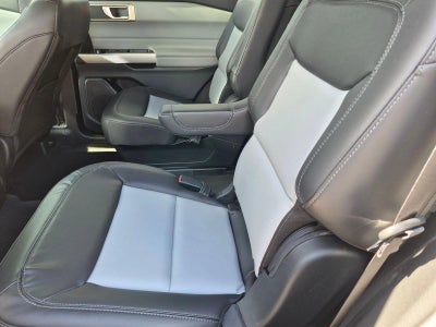 2023 Ford Explorer XLT RWD
