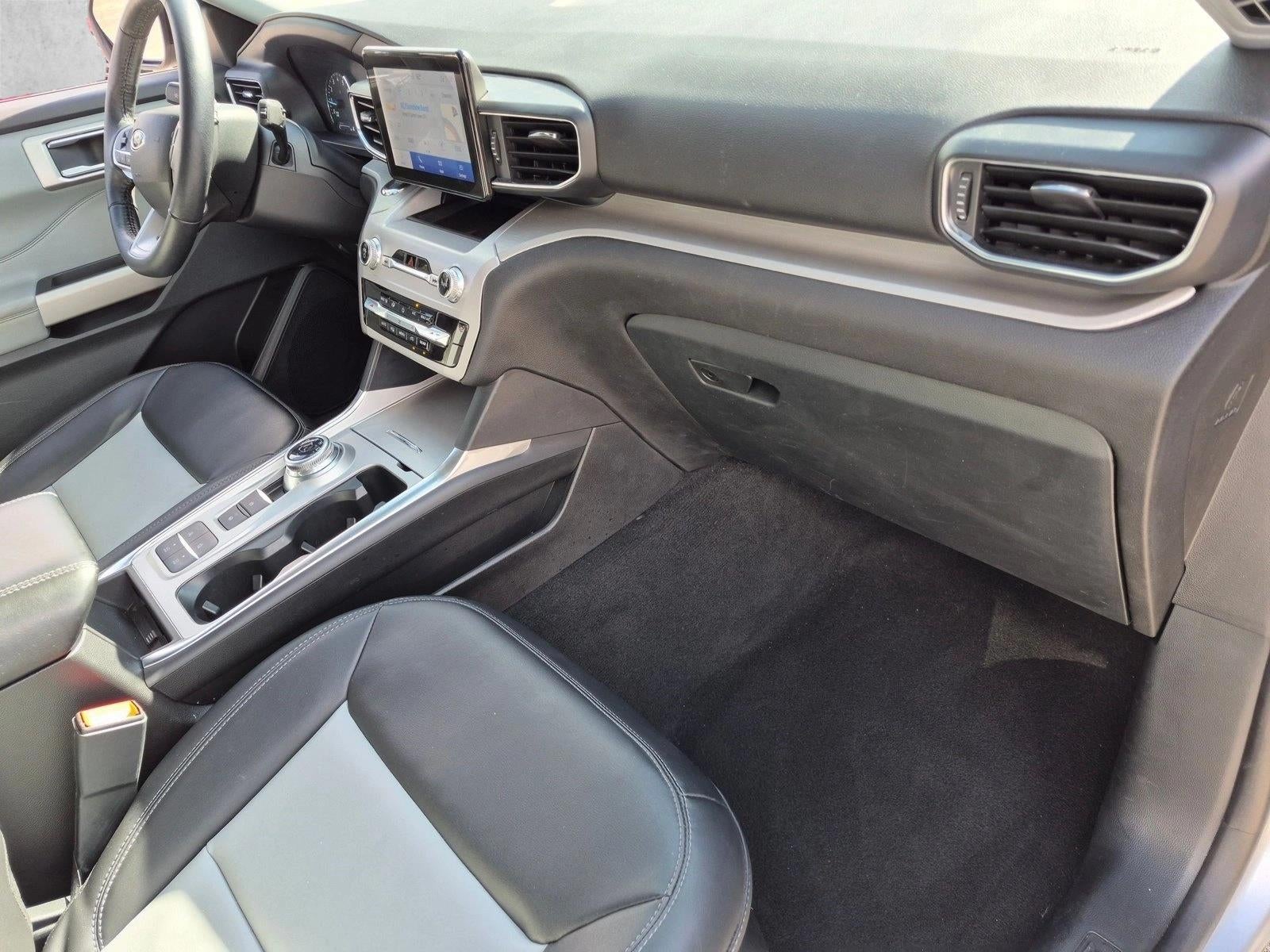 2023 Ford Explorer XLT RWD