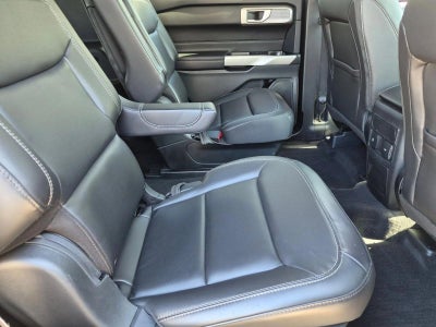 2024 Ford Explorer XLT RWD