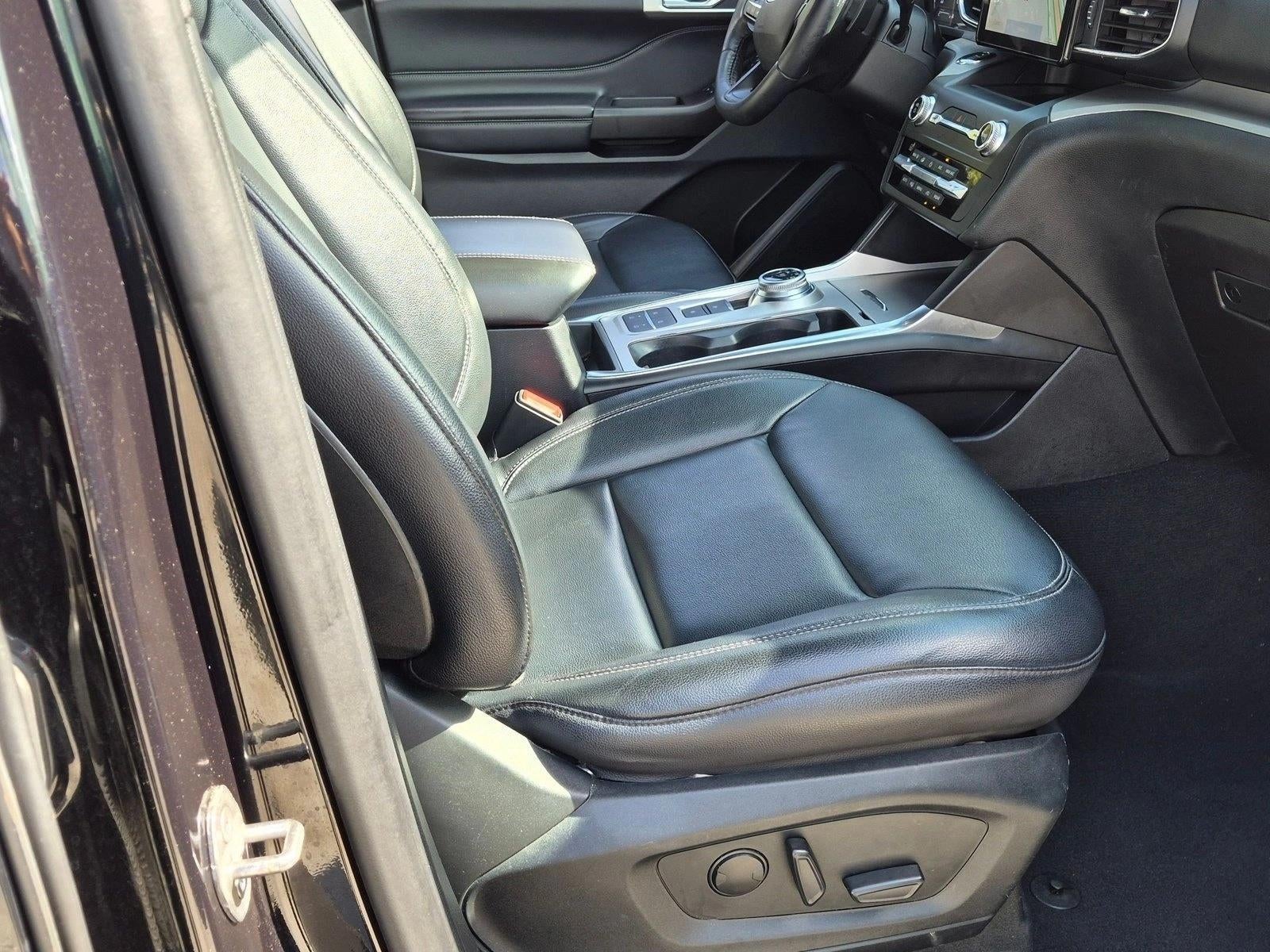 2020 Ford Explorer XLT RWD