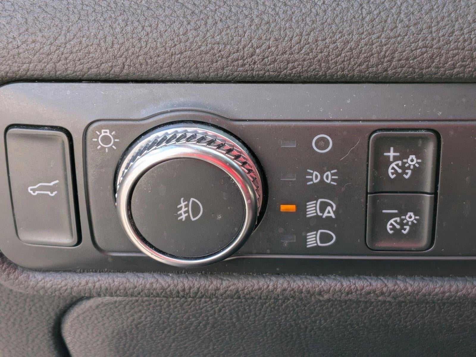 2020 Ford Explorer XLT RWD