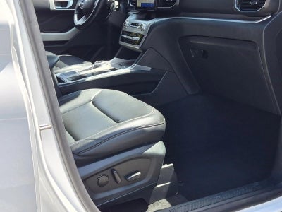 2020 Ford Explorer XLT RWD