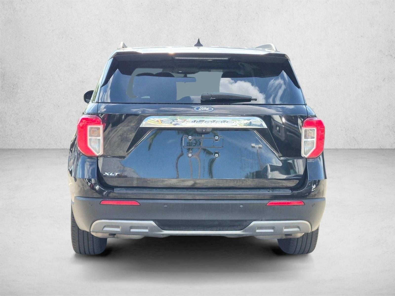 2021 Ford Explorer XLT RWD