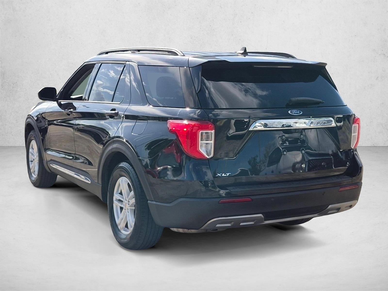 2021 Ford Explorer XLT RWD