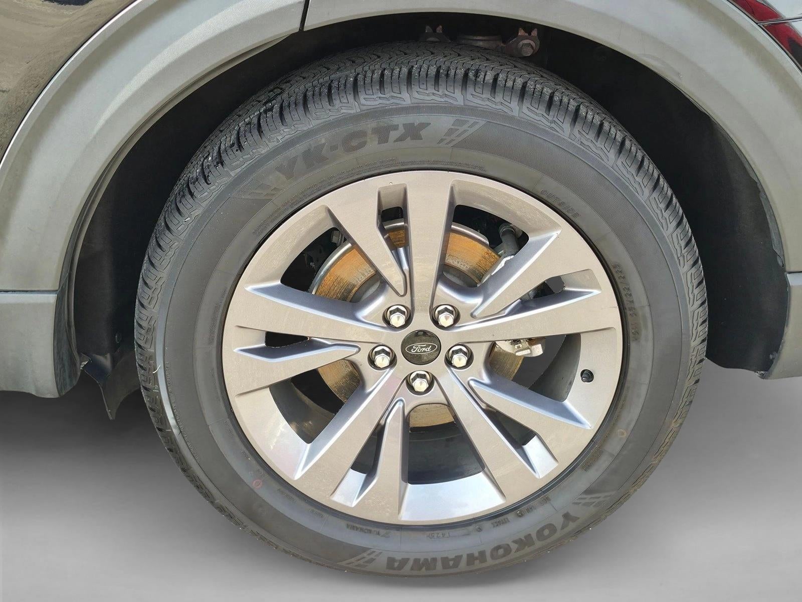 2022 Ford Explorer XLT RWD