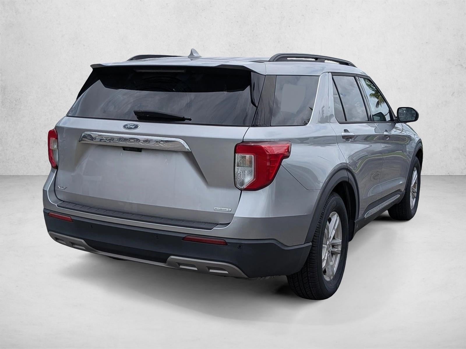 2020 Ford Explorer XLT RWD