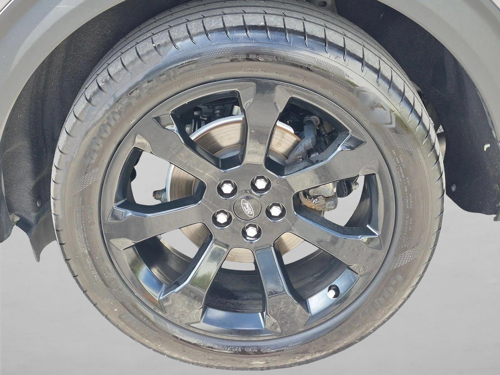 2023 Ford Explorer ST-Line RWD