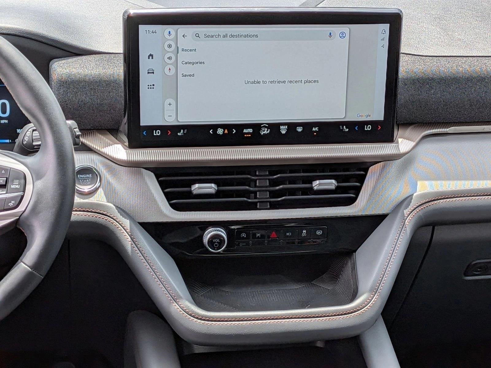 2025 Ford Explorer Active RWD