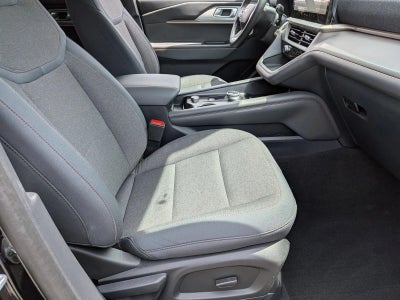2025 Ford Explorer Active RWD